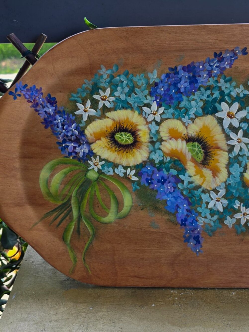Cute Hand‑Painted Floral Wooden decorative Platter Cottagecore Fairycore - Picture 9 of 10